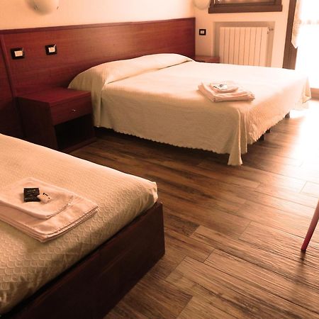 Residence Acero Rosso 폰테디레뇨 외부 사진